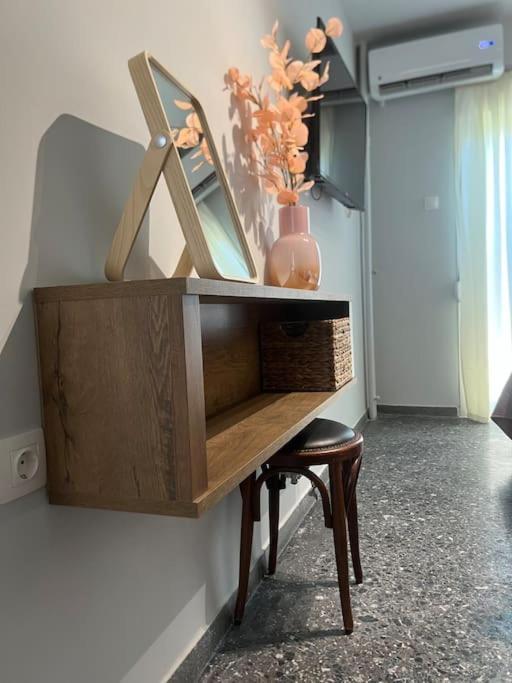 Stylish And Central Apt Near Acropolis - Avdi Square أثينا المظهر الخارجي الصورة