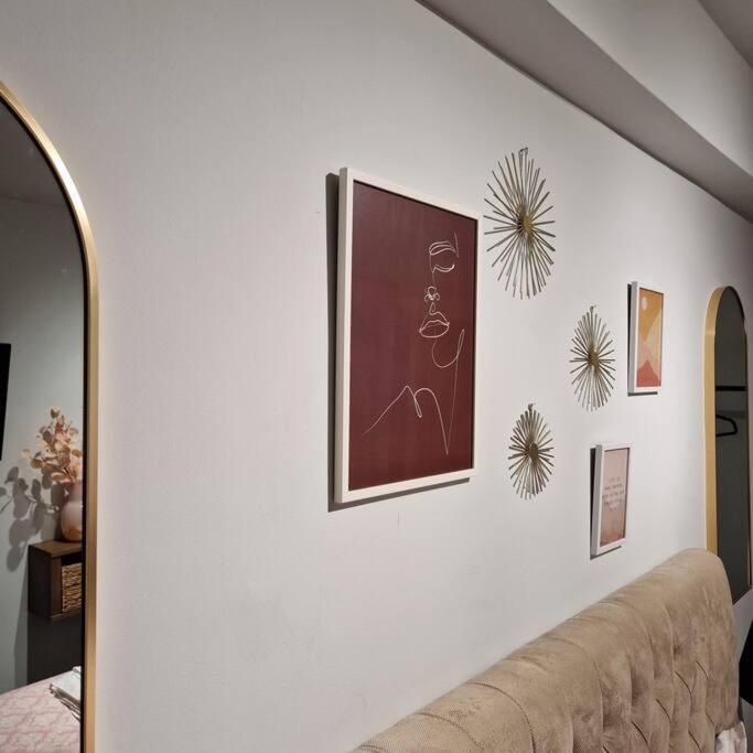 Stylish And Central Apt Near Acropolis - Avdi Square أثينا المظهر الخارجي الصورة